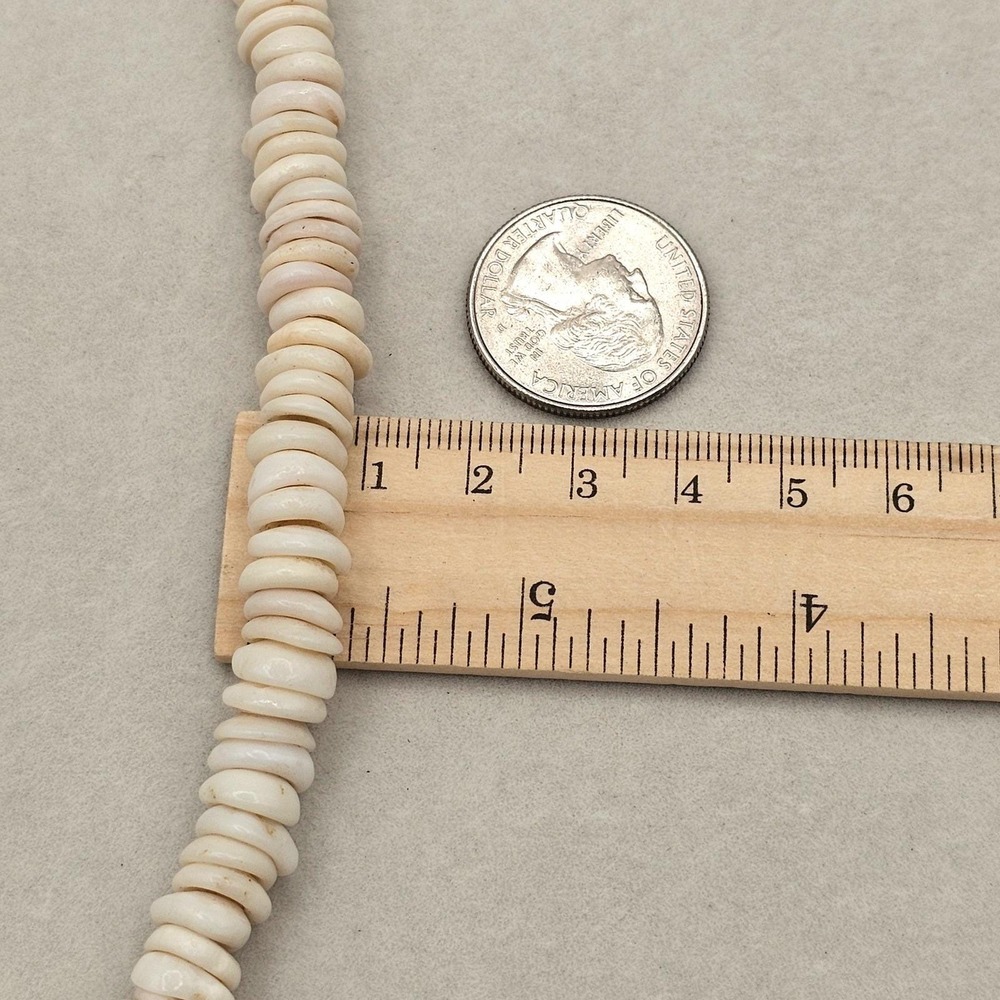 **Resrved** Vintage Puka Shell Necklace 17" Cream White Beach Surfer Boho - Picture 8 of 9